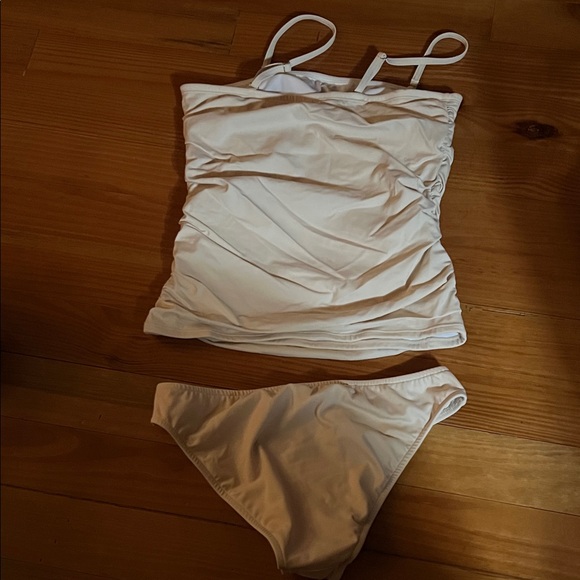 VENUS Cream Ruched Bikini Set - Picture 2 of 4
